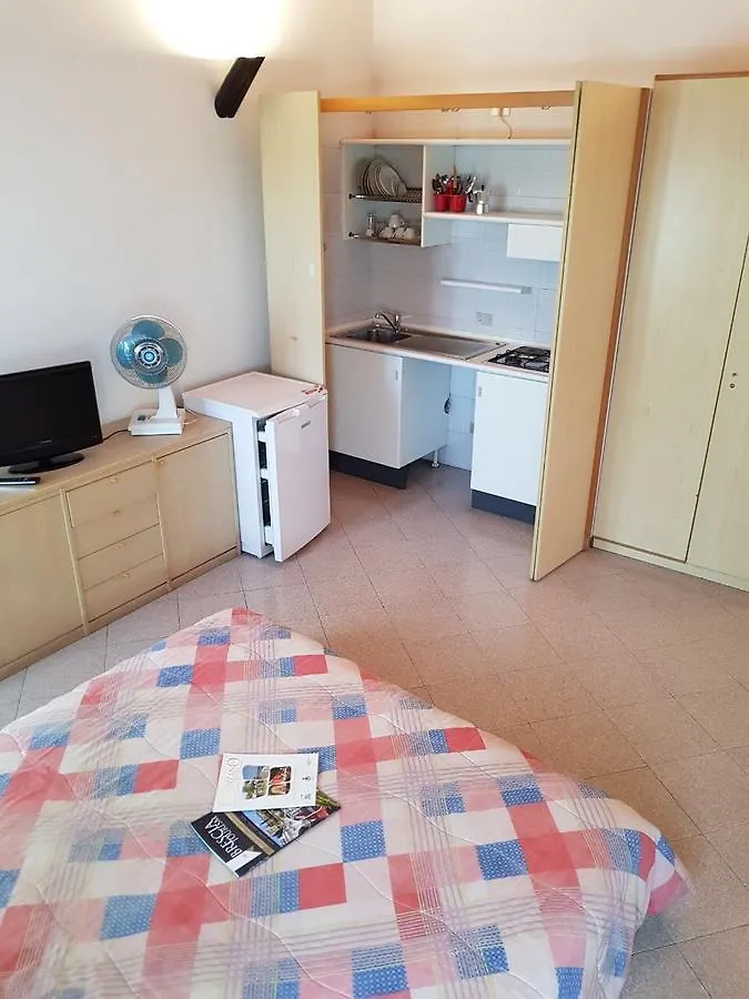 Apartament Casa Bagatta Desenzano del Garda 0*,